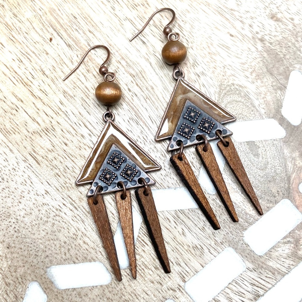 Boho hippie southwestern triangle geometric wood spikes dangle earrings